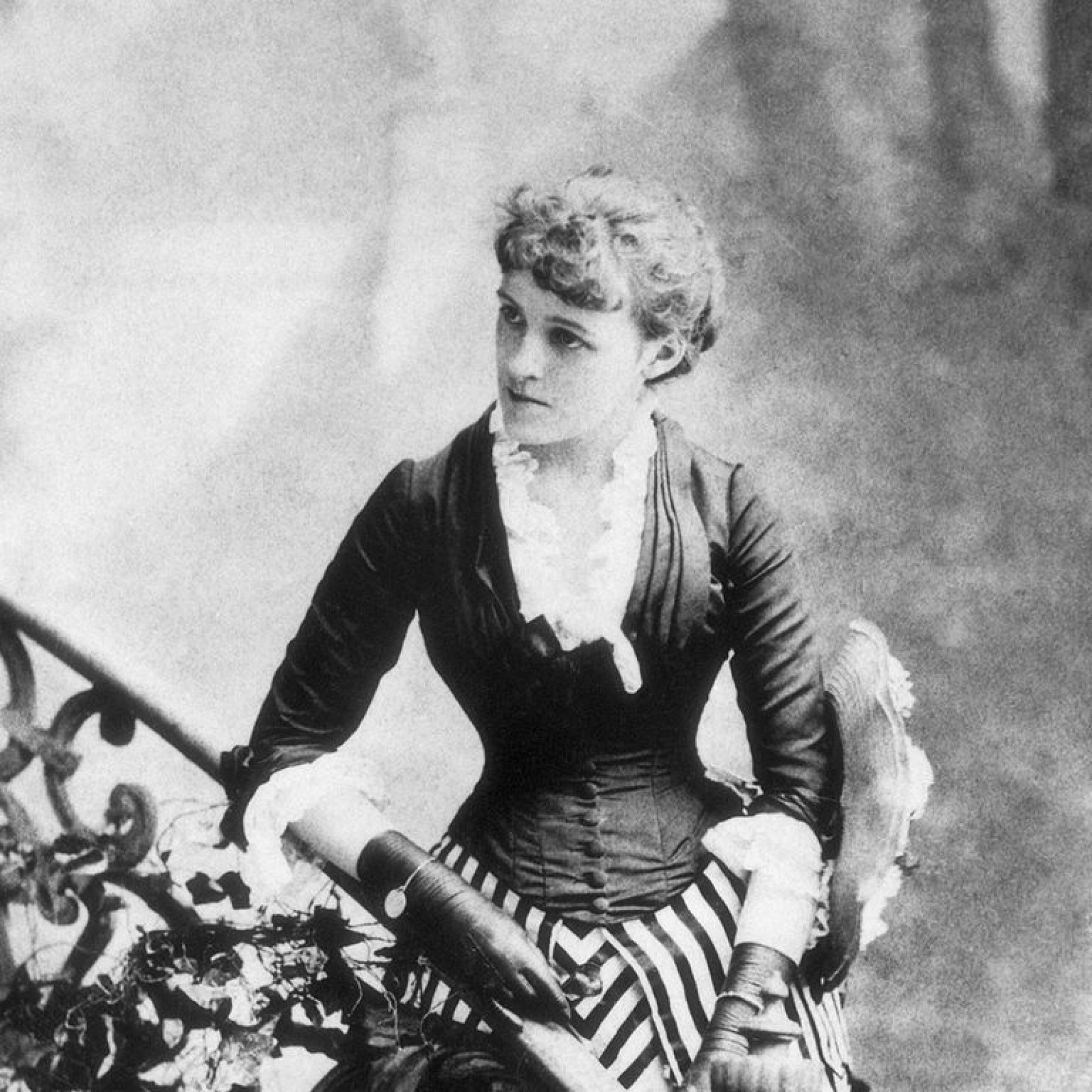 1519418968-edith-wharton-web