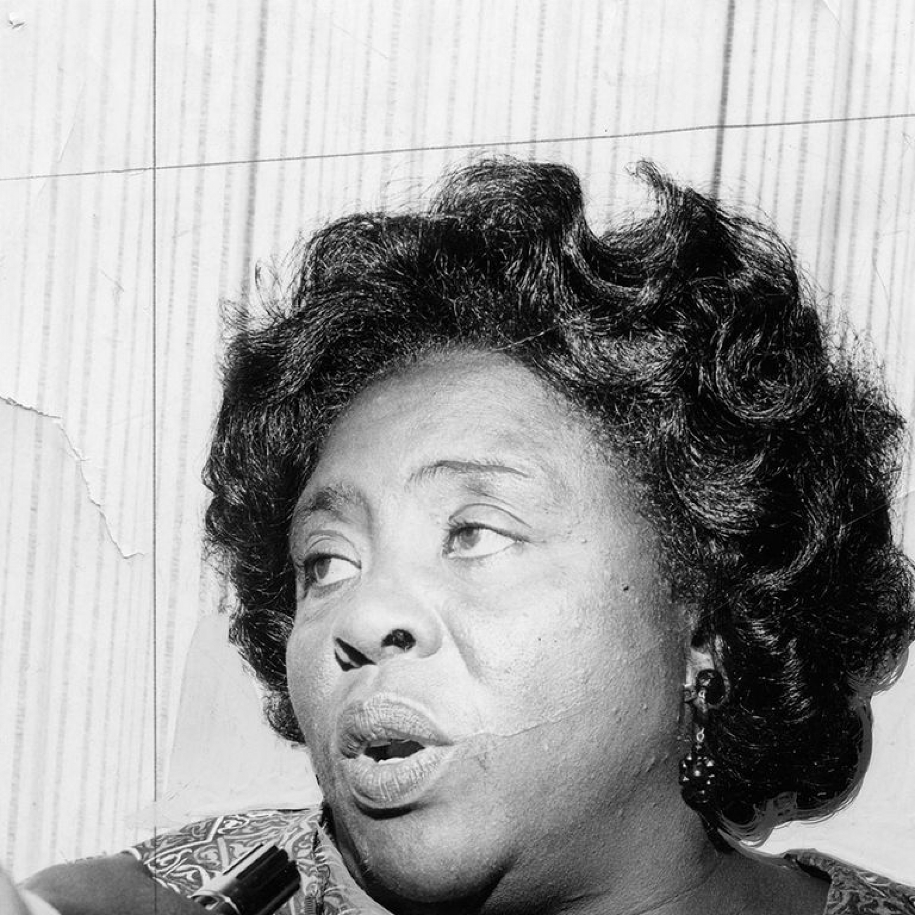 1519419625-fannie-lou-web