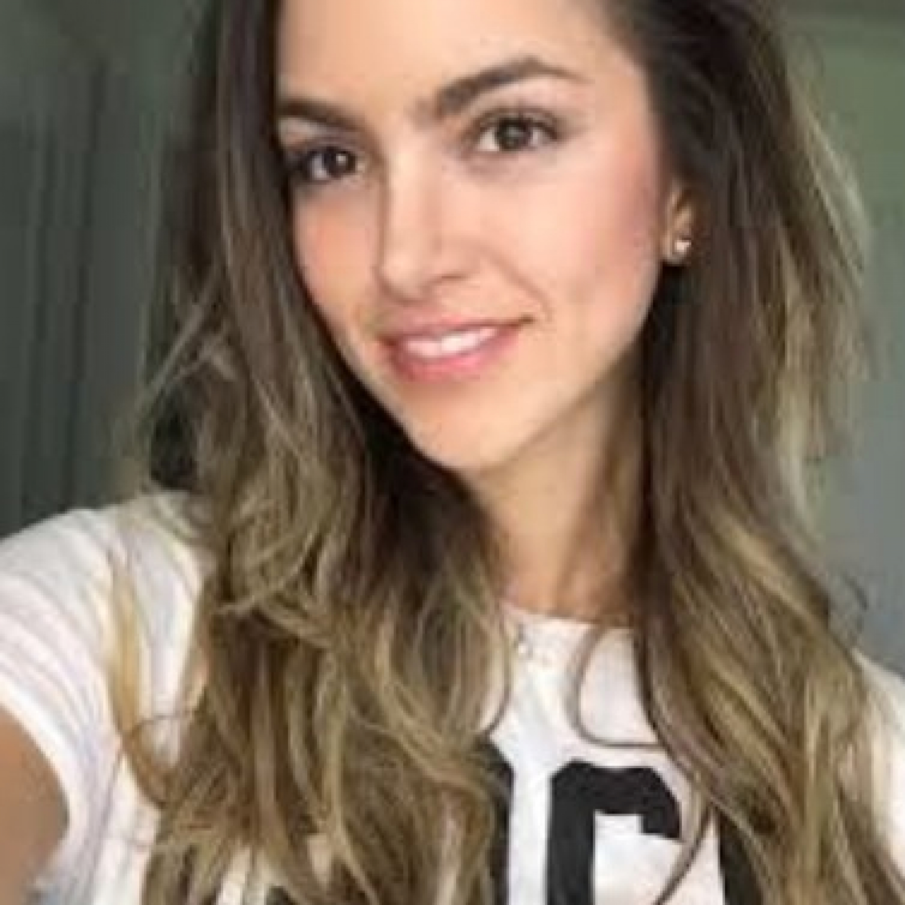 Anllela Sagra