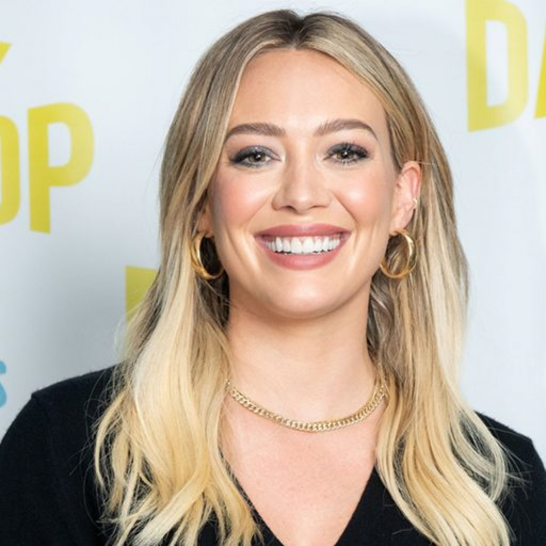 Hilary-Duff-768x512