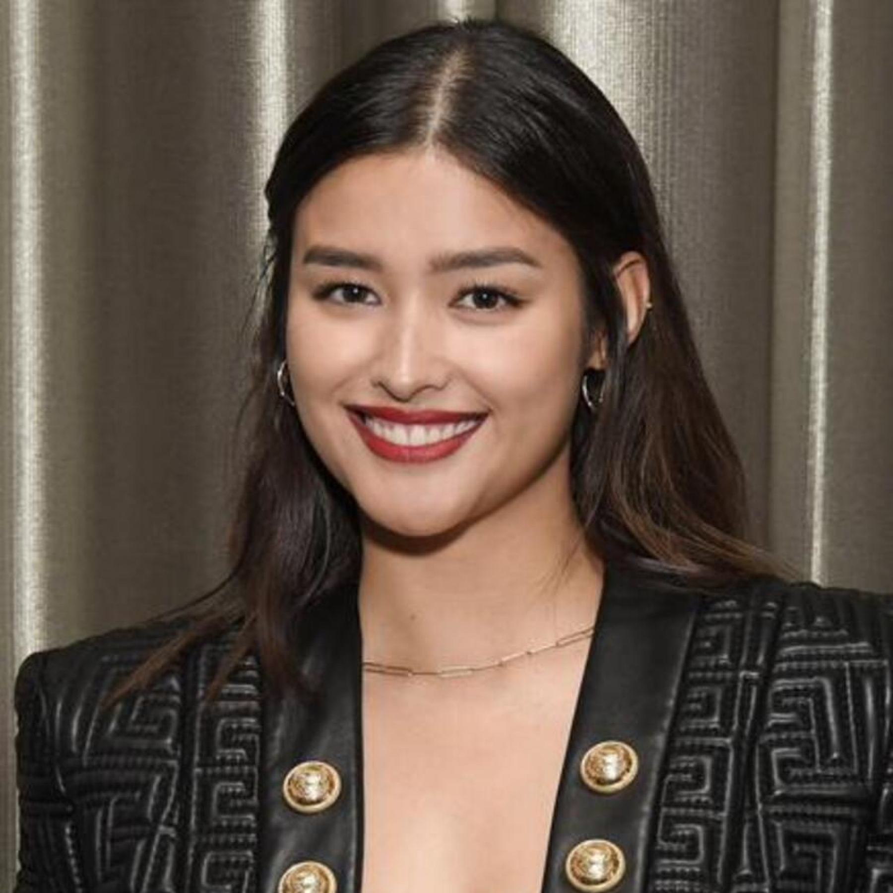Liza-Soberano