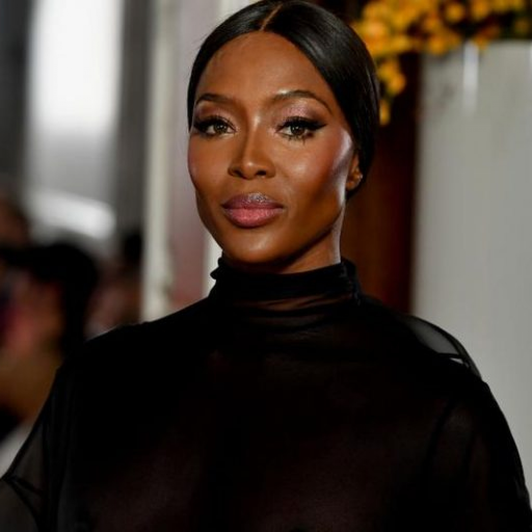 Naomi-Campbell-768x512