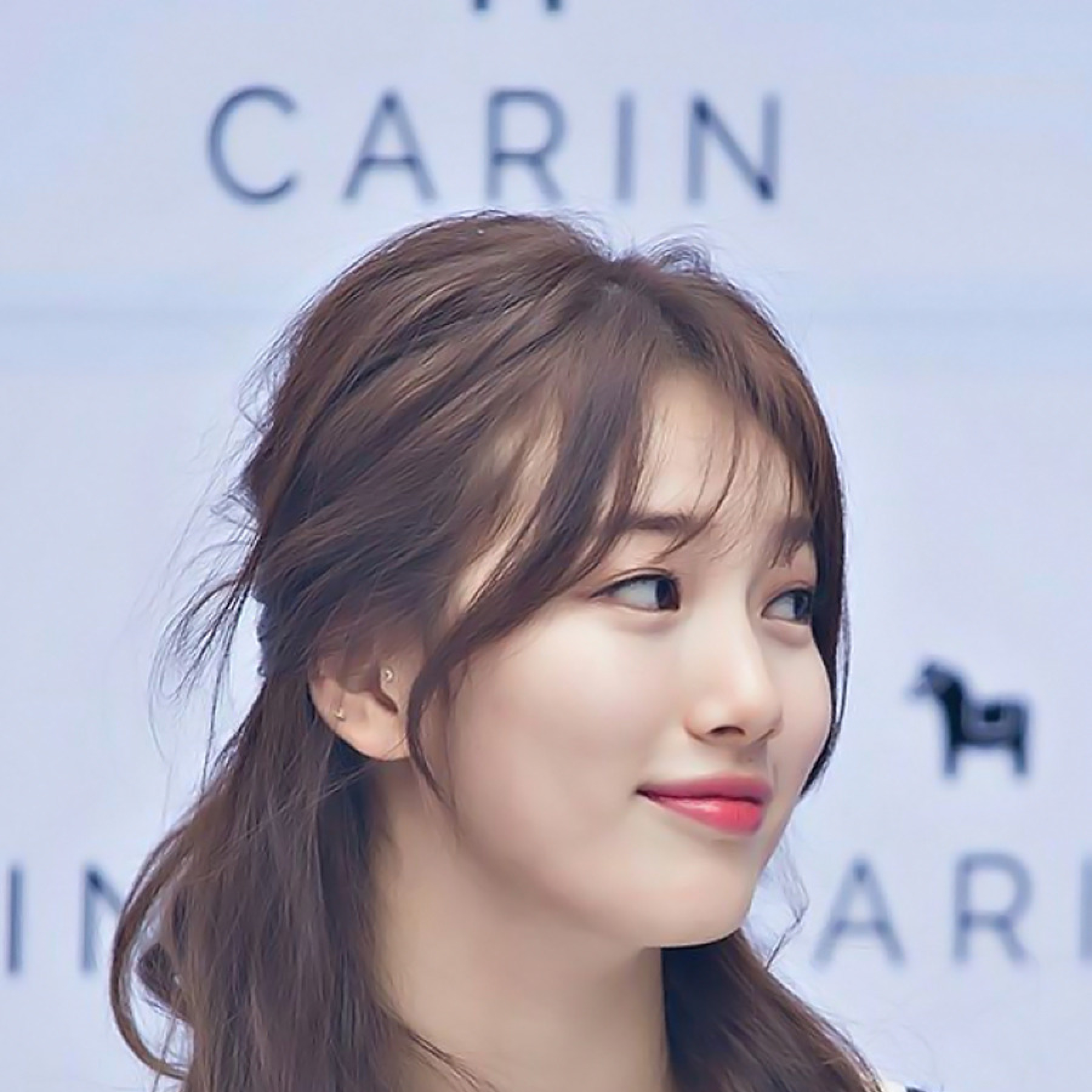 Suzy