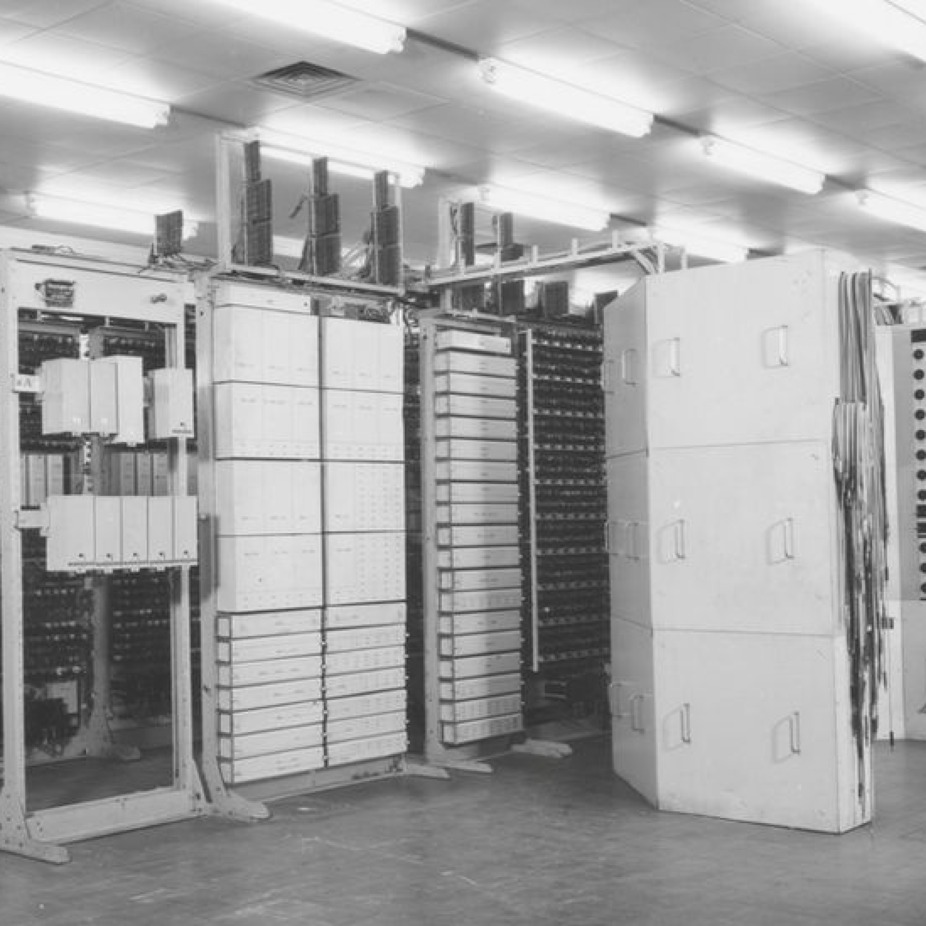 Unseen images of code breaking computer that helped win WW2