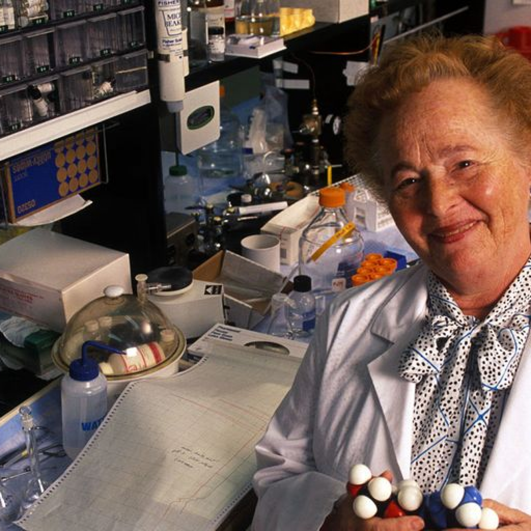 gallery-1519417342-gertrude-elion-web