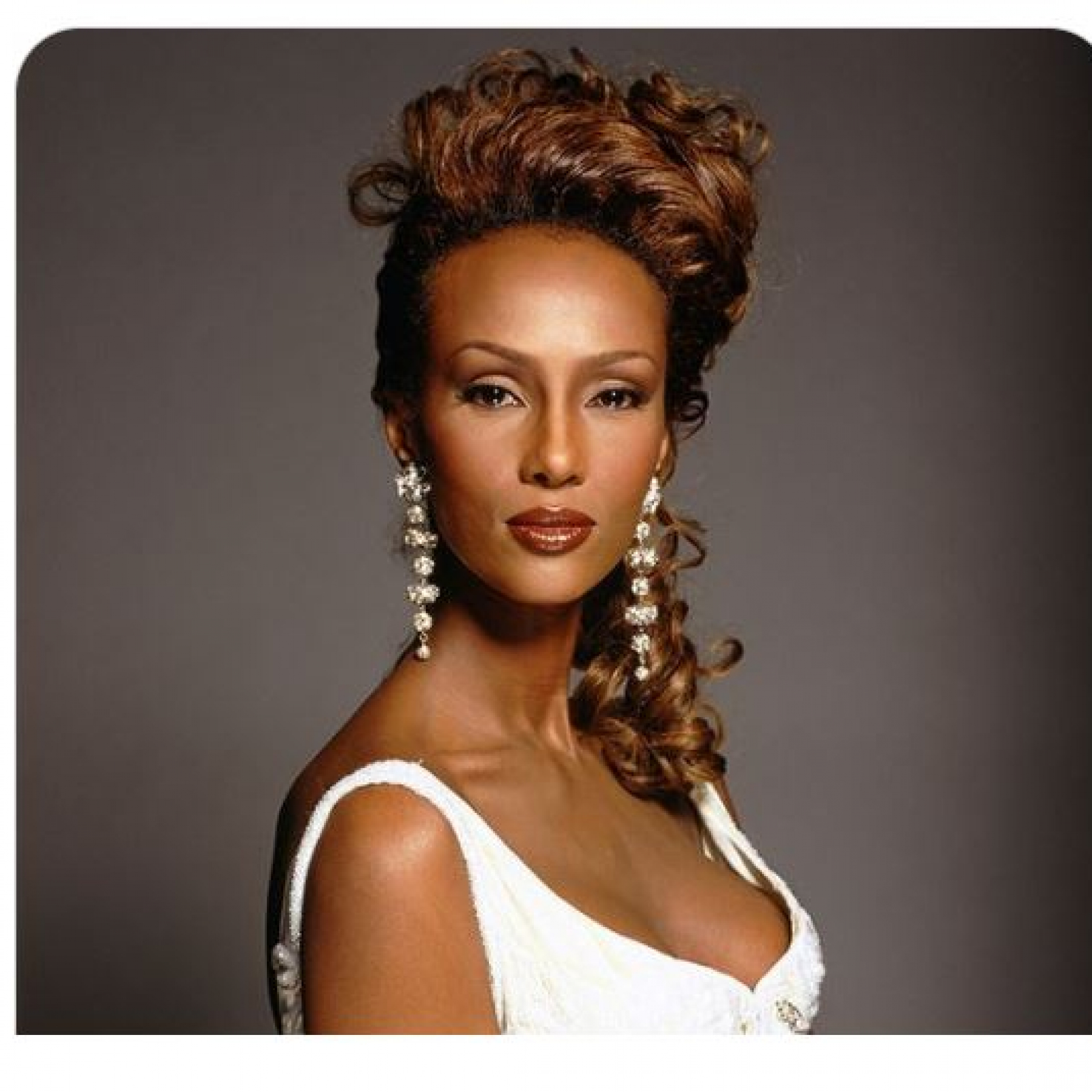 hottest-women-over-50-34