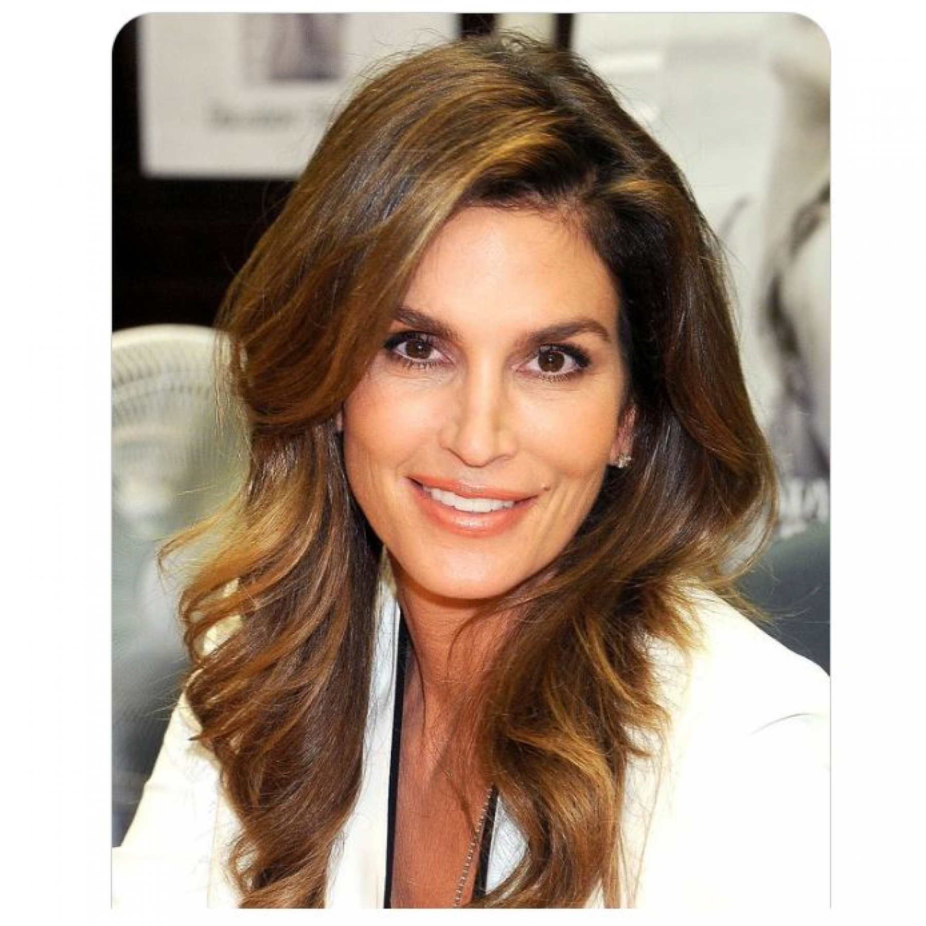hottest-women-over-50-46