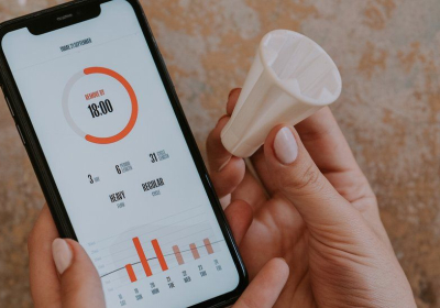 The product aims to track the flow, volume, rate and regularity of periods and features a smart-sensor to connect to an app