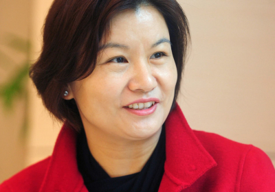 Zhou Qunfei 