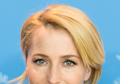 1200px-Gillian_Anderson_Berlinale_2017