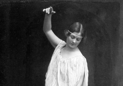 1519409164-isadora-duncan-web