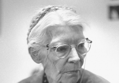 1519419315-dorothy-day-web