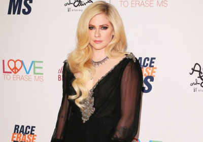 Avril-Lavigne-768x508