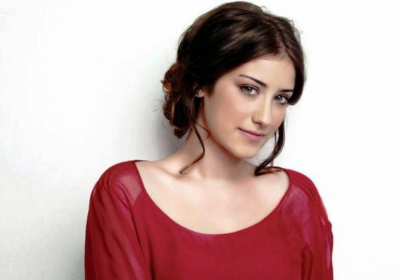 Hazal-Kaya-7