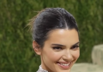 Kendall_Jenner_at_Met_Gala_2021_5