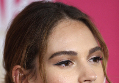 Lilly_James_(35744205321)