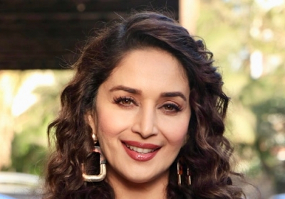Madhuri_Dixit_promoting_Total_Dhamaal_in_2019_(cropped)