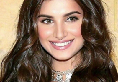 tara_sutaria_looks_all_glowy_and_beautiful_as_she_flashes_her_beaming_smile_in_a_photo